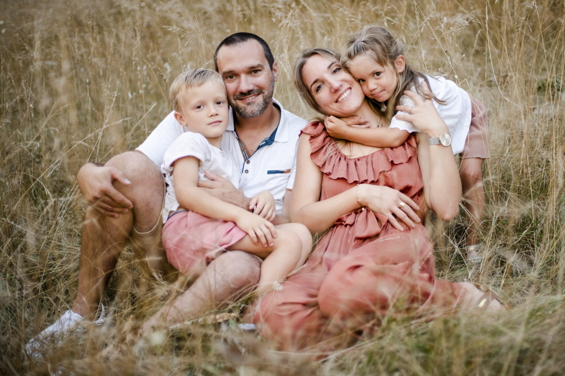 stephanie laisney photographe famille lifestyle nature golden hour lumière naturel Angoulême Charente
