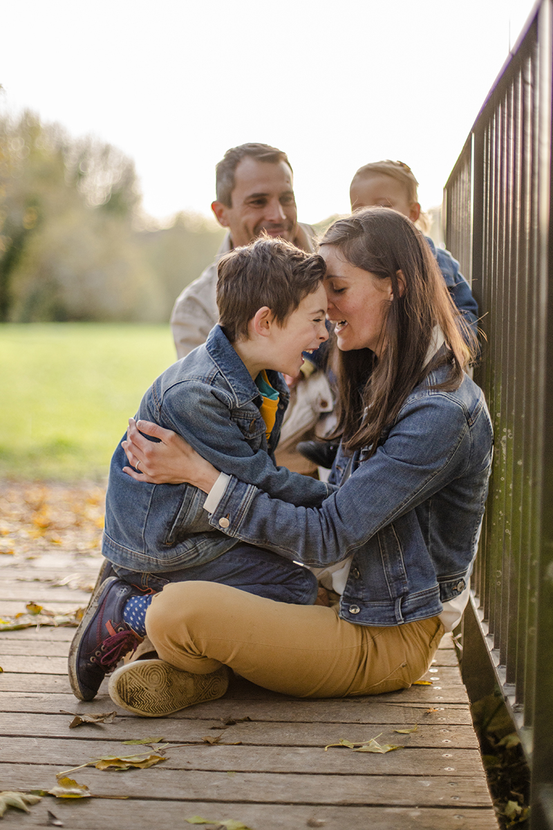 stephanie laisney photographe famille lifestyle nature golden hour lumière naturel Angoulême Charente